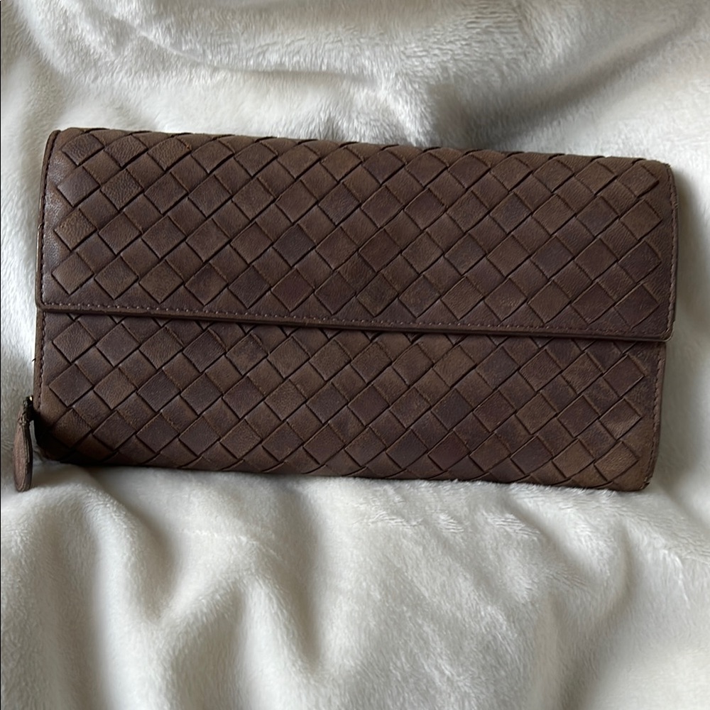 Bottega Veneta Authentic Brown Long Wallet